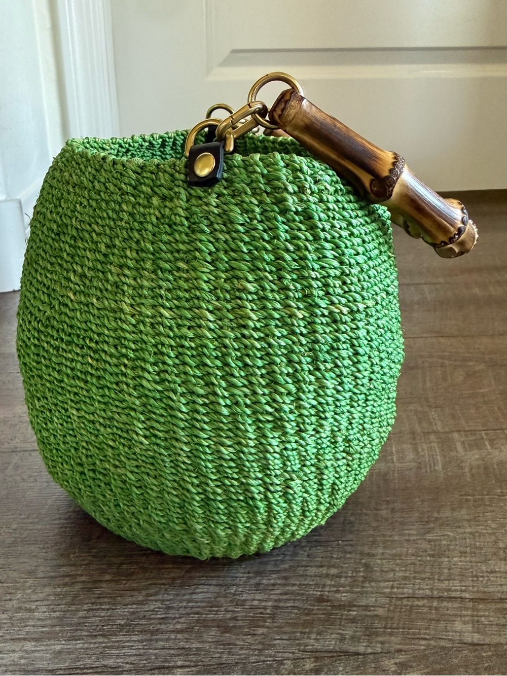 Clare V Pot de Miel green bamboo top handle straw basket bag - Picture 3 of 15